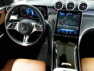 MERCEDES-BENZ GLC 220 d 4Matic 9G-TRONIC Avantgarde