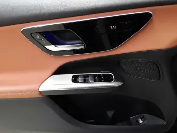 MERCEDES-BENZ GLC 220 d 4Matic 9G-TRONIC Avantgarde