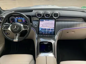 MERCEDES-BENZ GLC 200 4Matic Pano Leder 360K Distron…