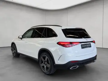 MERCEDES-BENZ GLC 200 d 4M AMG Advanced Night AHK Pa…