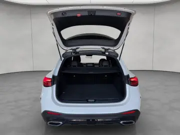 MERCEDES-BENZ GLC 200 d 4M AMG Advanced Night AHK Pa…