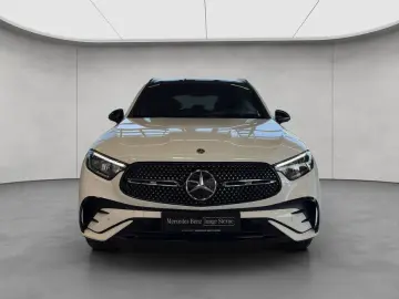 MERCEDES-BENZ GLC 200 d 4M AMG Advanced Night AHK Pa…