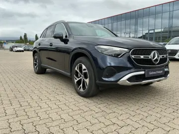 MERCEDES-BENZ GLC 300 de 4M Ava RüKam Winterpak AHK …