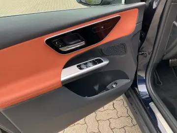 MERCEDES-BENZ GLC 300 de 4M Ava RüKam Winterpak AHK …