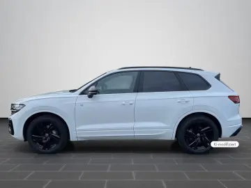 Volkswagen Touareg 3.0 TDI V6  R-Line  DSG Panorama