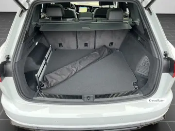 Volkswagen Touareg 3.0 TDI V6  R-Line  DSG Panorama