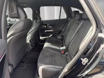 MERCEDES-BENZ GLC 300 d AMG Line 4Matic