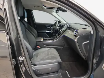 MERCEDES-BENZ GLC 200 AMG