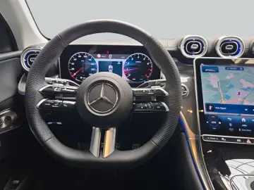 MERCEDES-BENZ GLC 200 AMG