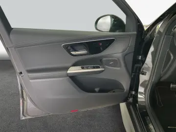 MERCEDES-BENZ GLC 200 d 4M AMG