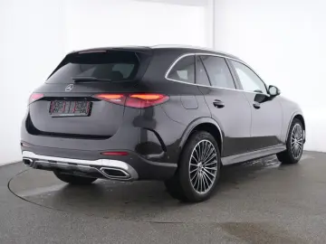 MERCEDES-BENZ GLC 200 4M AMG