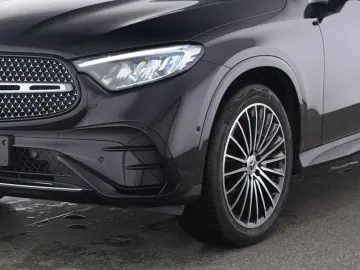 MERCEDES-BENZ GLC 200 4M AMG