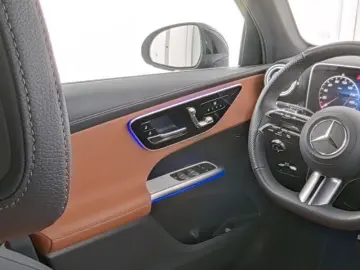 MERCEDES-BENZ GLC 200 4M AMG