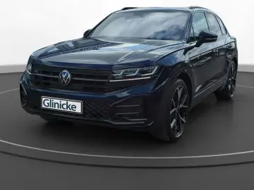 Volkswagen Touareg R-Line 3 0 l V6 TDI 4MOTION 286 PS   PAN