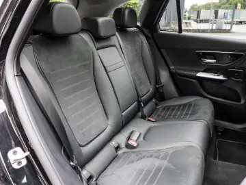 MERCEDES-BENZ GLC 300 d 4M AMG
