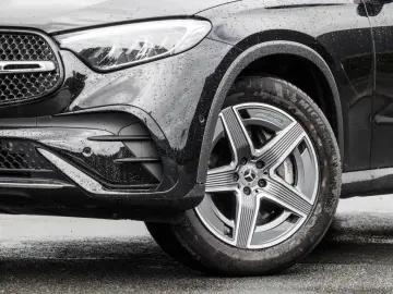 MERCEDES-BENZ GLC 300 d 4M AMG