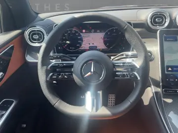MERCEDES-BENZ GLC 220 d 4M AMG