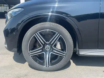 MERCEDES-BENZ GLC 220 d 4M AMG