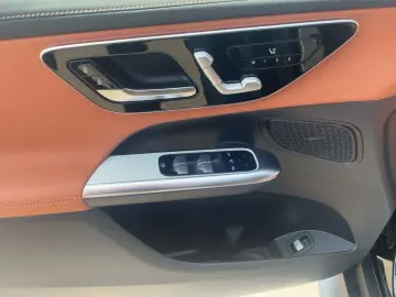 MERCEDES-BENZ GLC 220 d 4M AMG