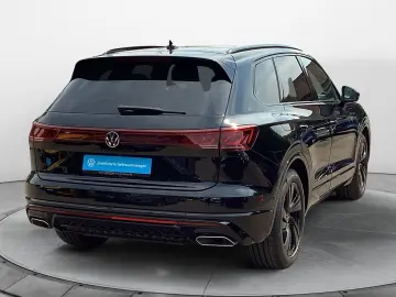 Volkswagen Touareg 3.0 TDI R-Line 4M LED AHK camera pano