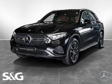 MERCEDES-BENZ GLC 220 d 4M