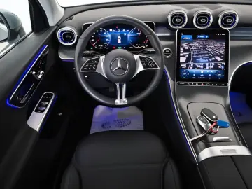 MERCEDES-BENZ GLC 300 de 4M Avantgarde