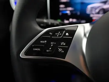 MERCEDES-BENZ GLC 300 de 4M Avantgarde