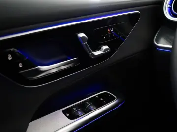 MERCEDES-BENZ GLC 300 de 4M Avantgarde