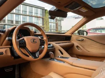 LEXUS LC 500 F-Sport  Panorama