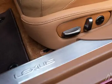 LEXUS LC 500 F-Sport  Panorama
