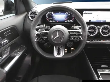 Mercedes-Benz GLA 35 AMG GLA 35 4M