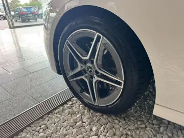 MERCEDES-BENZ CLA CLA 200 d AMG Line 360 Ambient.Burmester