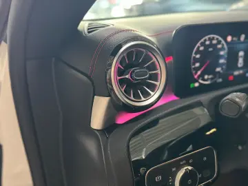 MERCEDES-BENZ CLA CLA 200 d AMG Line 360 Ambient.Burmester