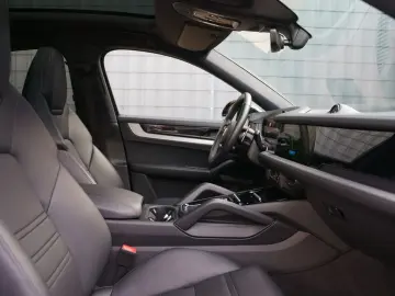 PORSCHE Cayenne Coupe S E-Hybrid SportAGA HLA 22z. 4Zone