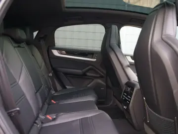 PORSCHE Cayenne Coupe S E-Hybrid SportAGA HLA 22z. 4Zone