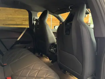 BMW iX 40Sport Massage Harman Kardon 21 Zoll