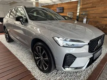 VOLVO XC60 Ultra Dark AWD H K Panoramic