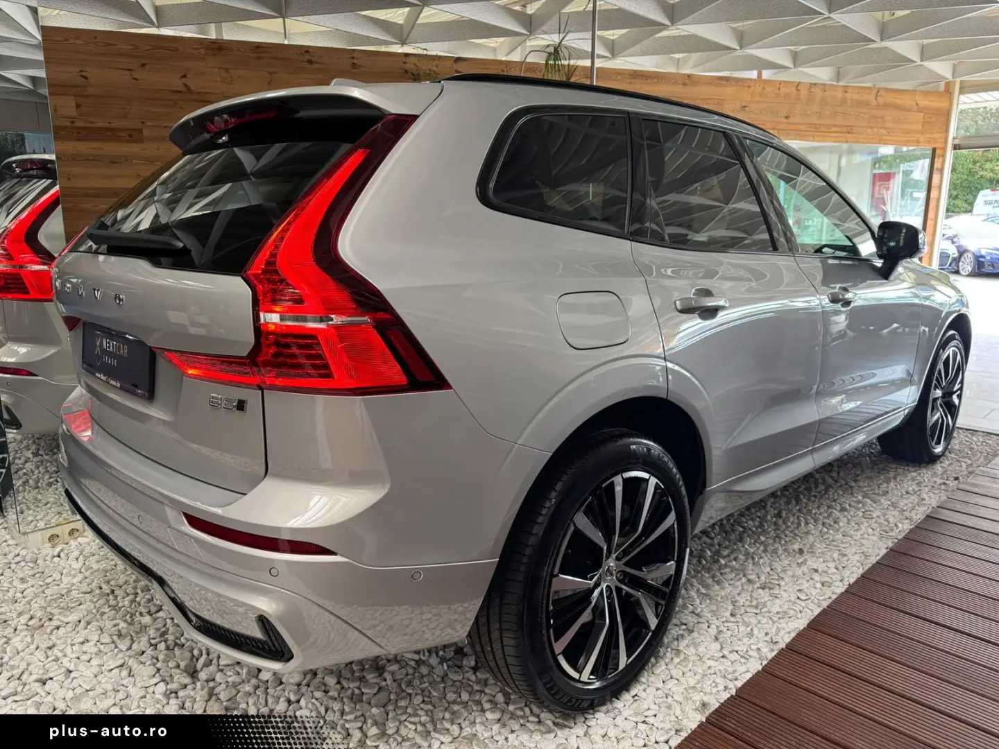 VOLVO XC60 Ultra Dark AWD H K Panoramic