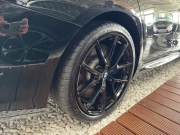 BMW 8 840d xDrive M Sport B&W