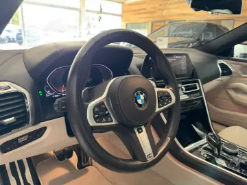 BMW 8 840d xDrive M Sport B&W