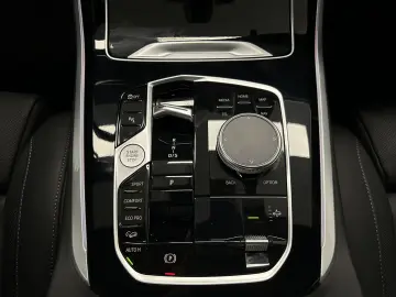 BMW X5 xDrive40i M Sportpaket Harman Kardon Gestikst