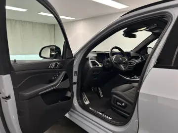 BMW X5 xDrive40i M Sportpaket Harman Kardon Gestikst