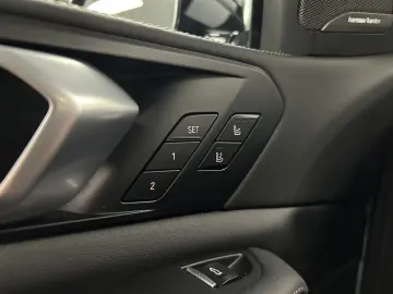 BMW X5 xDrive40i M Sportpaket Harman Kardon Gestikst