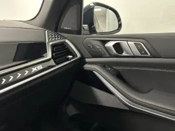 BMW X5 xDrive40i M Sportpaket Harman Kardon Gestikst