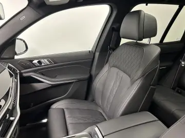 BMW X5 xDrive40i M Sportpaket Harman Kardon Gestikst