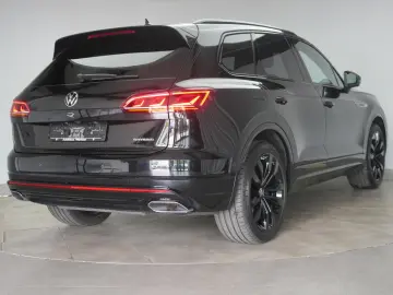 Volkswagen Touareg R 3.0 V6 e-Hybrid 4Motion Leder ACC Kame