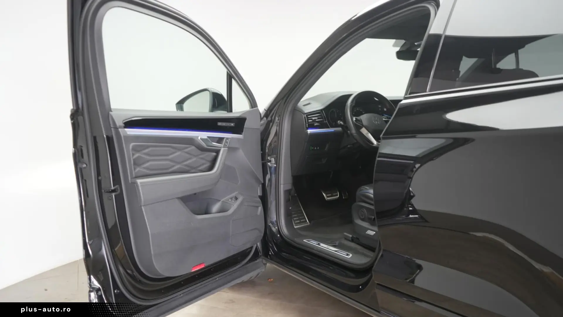 Volkswagen Touareg R 3.0 V6 e-Hybrid 4Motion Leder ACC Kame