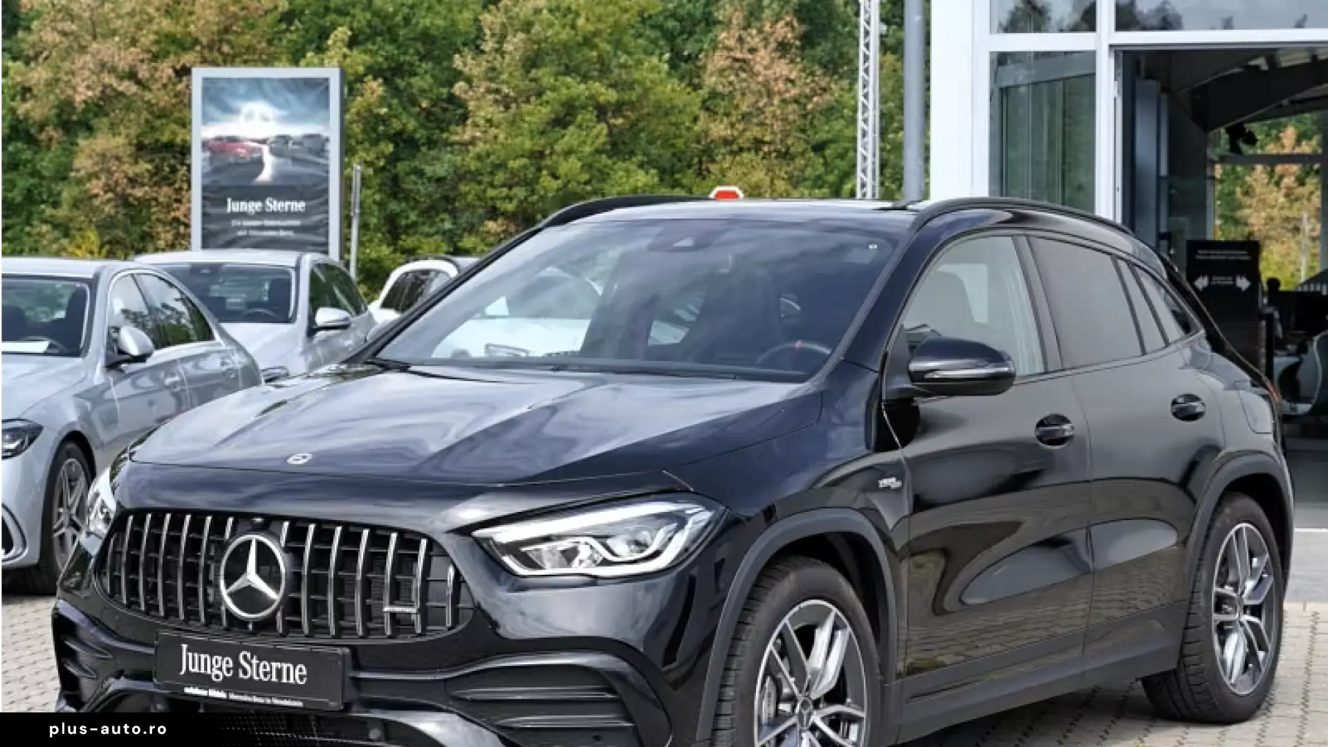 Mercedes-Benz GLA 35 AMG GLA 35 4M AMG