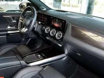 Mercedes-Benz GLA 35 AMG AMG GLA 35