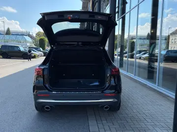 Mercedes-Benz GLA 35 AMG 4M Pano Mutlibeam Totwinkel